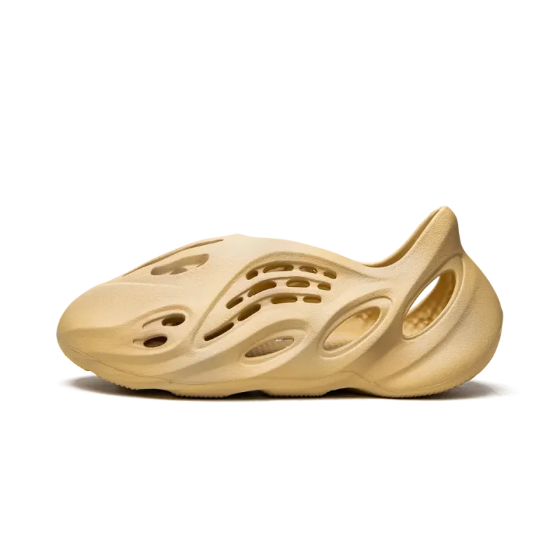 Yeezy Yeezy Foam Runner Desert Sand Mens