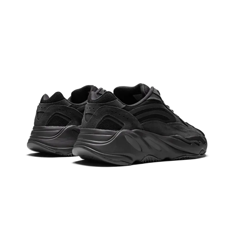 Yeezy Yeezy Boost 700 V2 Vanta Mens